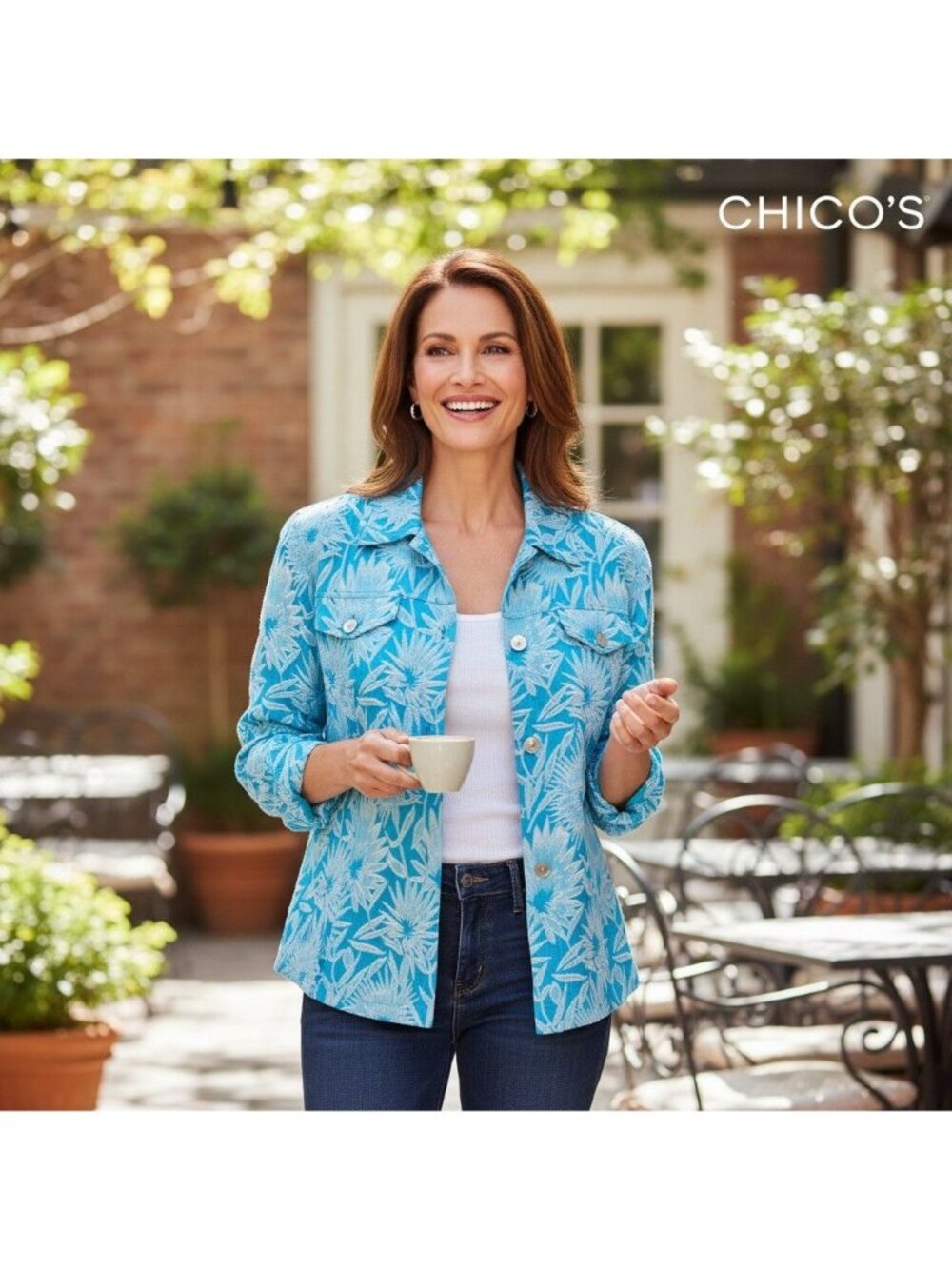 Chicos Embroidered Floral Button-Up Shirt Jacket Blue White Size 3 Rayon Silk Bl